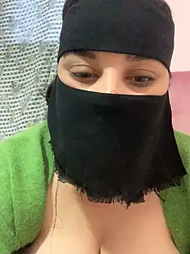Snapshot of Miss-Soka chatting on 02-02-25, 07:30 Miss-Soka online show from 02-02-25, 07:30