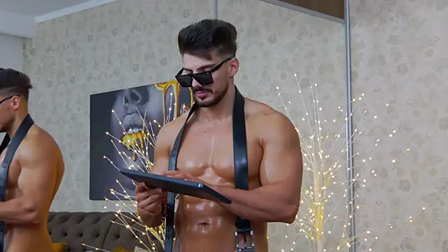 Snapshot of DustinKeent chatting on 03-03-25, 08:08 DustinKeent online show from 03-03-25, 08:08