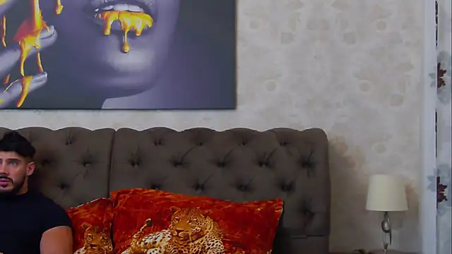 Snapshot of DustinKeent chatting on 10-01-25, 07:40 DustinKeent online show from 10-01-25, 07:40