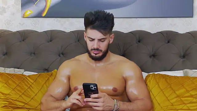 Snapshot of DustinKeent chatting on 12-06-24, 09:51 DustinKeent online show from 12-06-24, 09:51