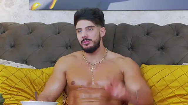 Snapshot of DustinKeent chatting on 12-30-24, 05:37 DustinKeent online show from 12-30-24, 05:37