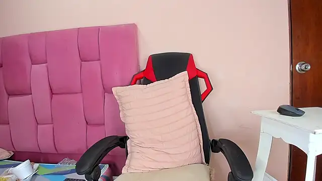 VANESS DIOR  online show from 01-06-25, 09:54