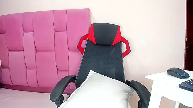 VANESS DIOR  online show from 01-09-25, 08:55