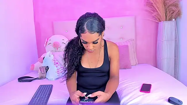 VANESS DIOR  online show from 12-10-24, 02:39