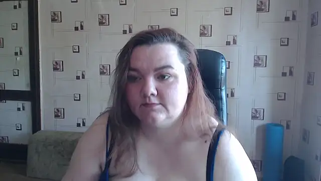 Snapshot of TasyaBigTTs chatting on 05-13-26, 04:52 TasyaBigTTs online show from 05-13-26, 04:52
