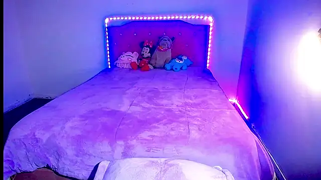 valeriikiss online show from 06-05-26, 06:24