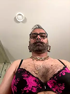 Desibabe69 online show from 12-17-25, 03:55