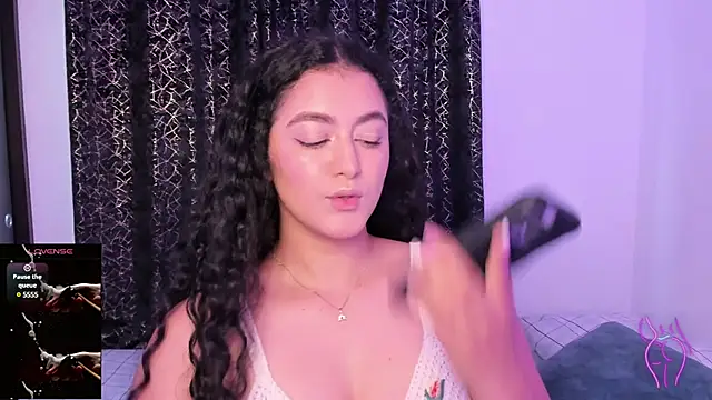 Adhara-zanne online show from 03-05-25, 03:18