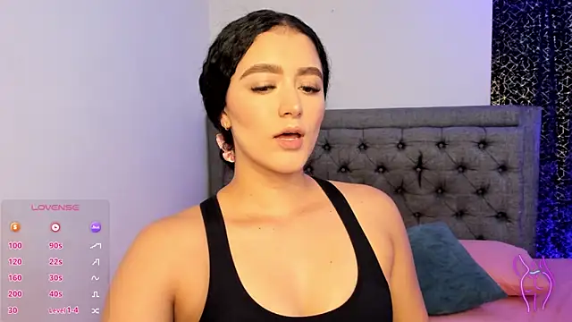 Adhara-zanne online show from 02-25-26, 08:19