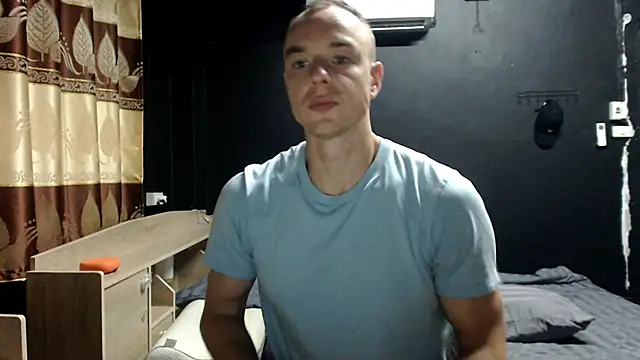 Snapshot of heilgarbest chatting on 05-05-26, 04:10 heilgarbest online show from 05-05-26, 04:10