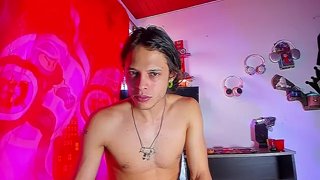 LilOwen  online show from 07-05-26, 05:42