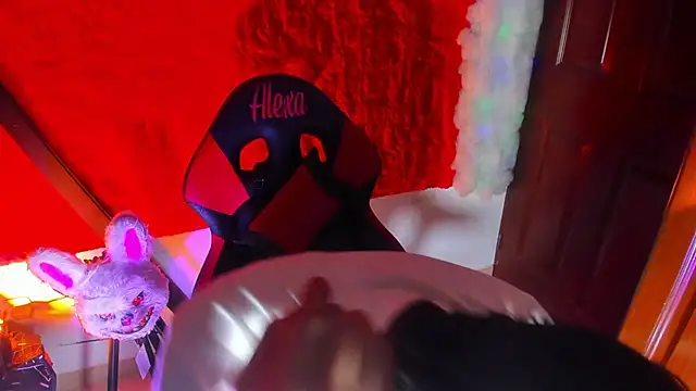 LilOwen  online show from 02-07-26, 10:07