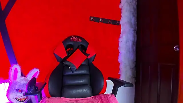 LilOwen  online show from 03-21-26, 09:08