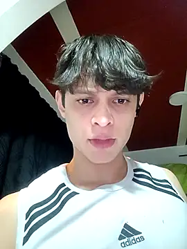 Snapshot of LilOwen_ chatting on 03-11-25, 04:41 LilOwen online show from 03-11-25, 04:41