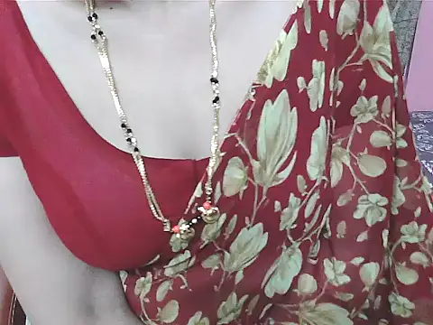 Snapshot of sunitha-3 chatting on 09-19-25, 06:34 sunitha-3 online show from 09-19-25, 06:34