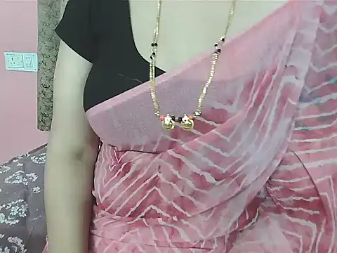 Snapshot of sunitha-3 chatting on 09-15-25, 06:03 sunitha-3 online show from 09-15-25, 06:03