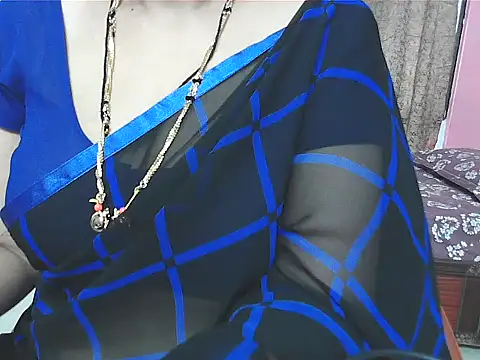 Snapshot of sunitha-3 chatting on 10-15-25, 07:27 sunitha-3 online show from 10-15-25, 07:27