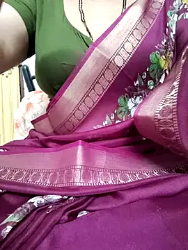 Snapshot of sunitha-3 chatting on 03-21-25, 06:27 sunitha-3 online show from 03-21-25, 06:27