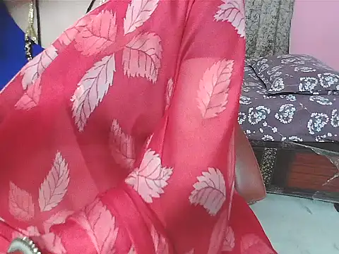 Snapshot of sunitha-3 chatting on 10-19-25, 06:54 sunitha-3 online show from 10-19-25, 06:54