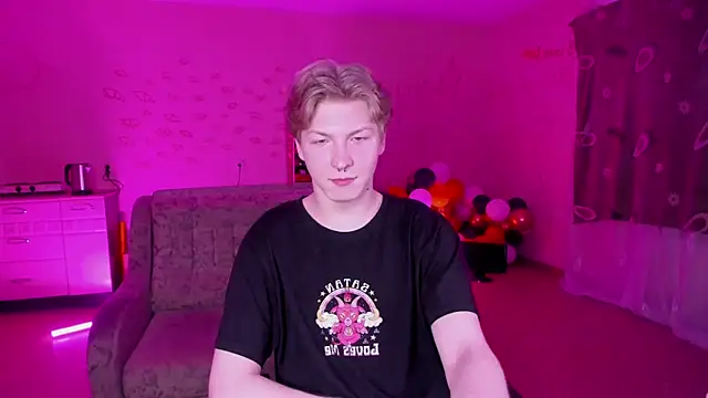 TheMikeSever online show from 01-21-25, 06:12