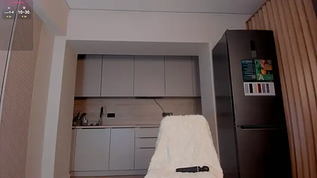 nacumi mi online show from 12-17-25, 04:39