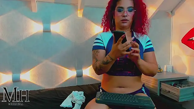 MizzHell online show from 03-03-26, 04:08