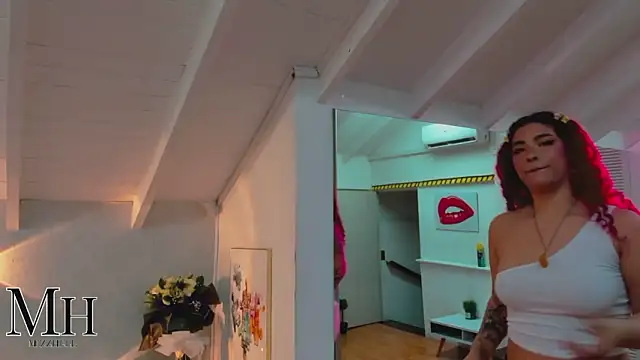 MizzHell online show from 04-07-26, 03:52