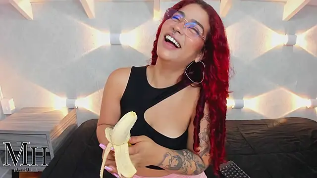 MizzHell online show from 02-05-26, 03:57