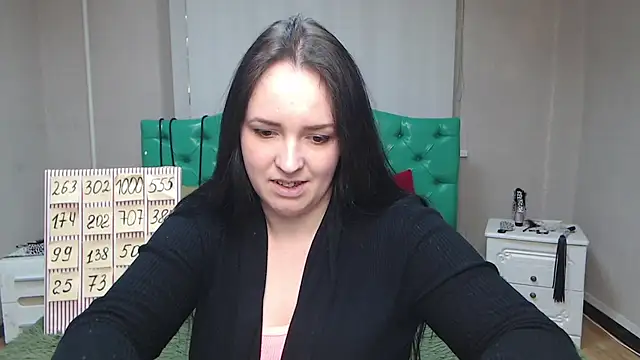 Snapshot of IsabelBlackberry chatting on 02-08-25, 09:03 IsabelBlackberry online show from 02-08-25, 09:03