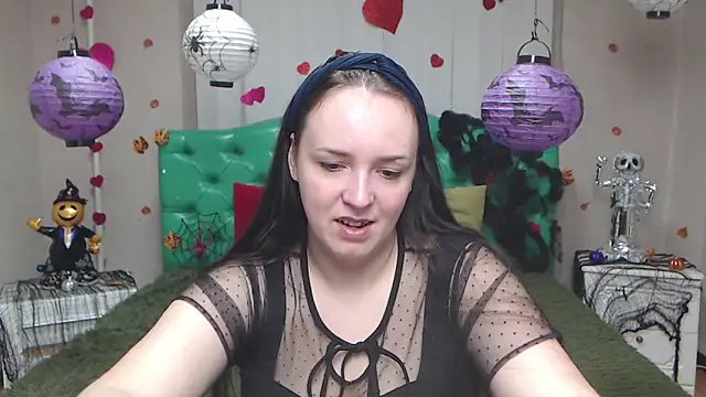 Snapshot of IsabelBlackberry chatting on 10-27-25, 06:14 IsabelBlackberry online show from 10-27-25, 06:14