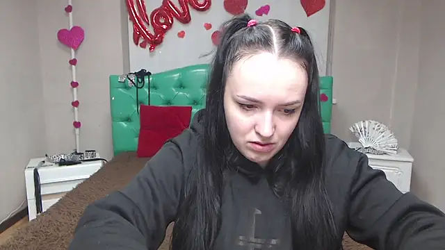 IsabelBlackberry online show from 01-16-26, 06:28