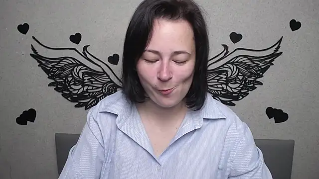 Snapshot of MarieSho chatting on 05-25-26, 05:51 MarieSho online show from 05-25-26, 05:51