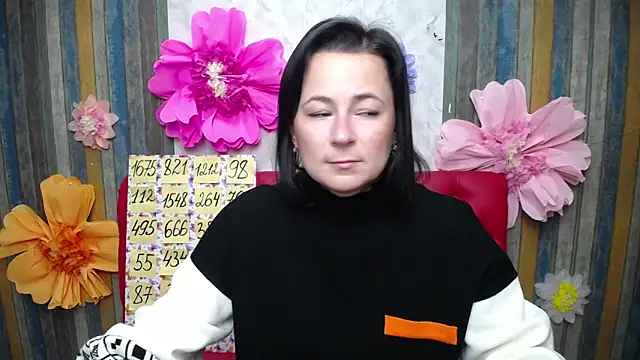 MarieSho online show from 10-10-25, 05:14