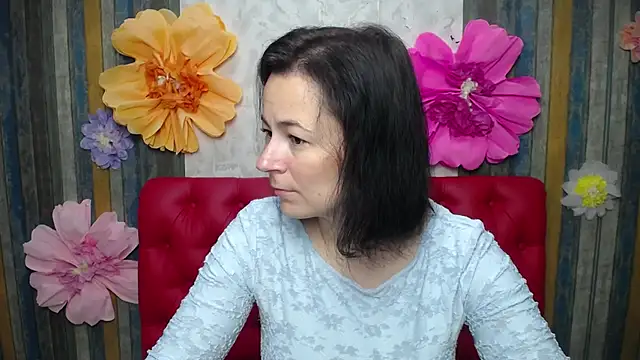 Snapshot of MarieSho chatting on 04-20-26, 04:52 MarieSho online show from 04-20-26, 04:52