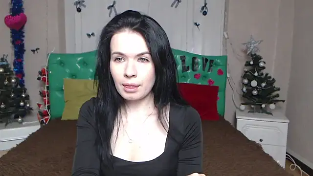 JasmineKouch online show from 01-10-26, 07:58