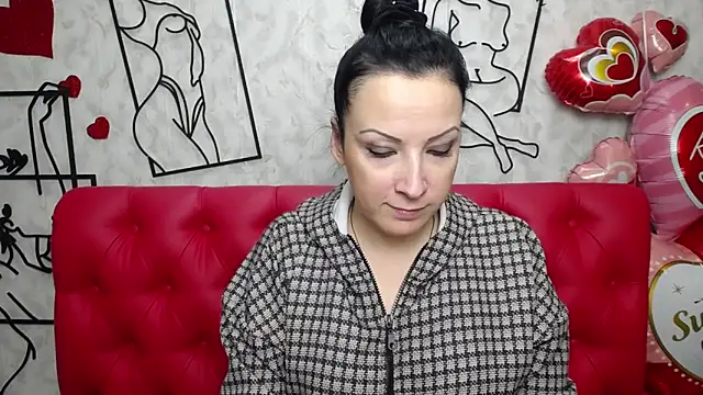 ElizabethSho online show from 03-10-25, 09:07