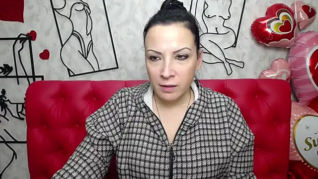 ElizabethSho online show from 03-11-25, 03:14