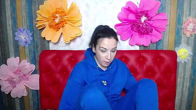 ElizabethSho online show from 02-04-26, 06:14