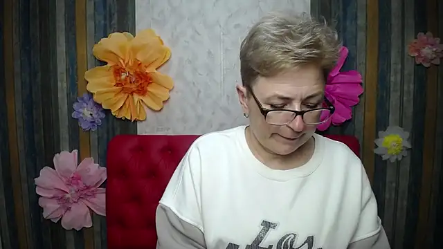 EmiliaGree online show from 04-22-26, 05:20