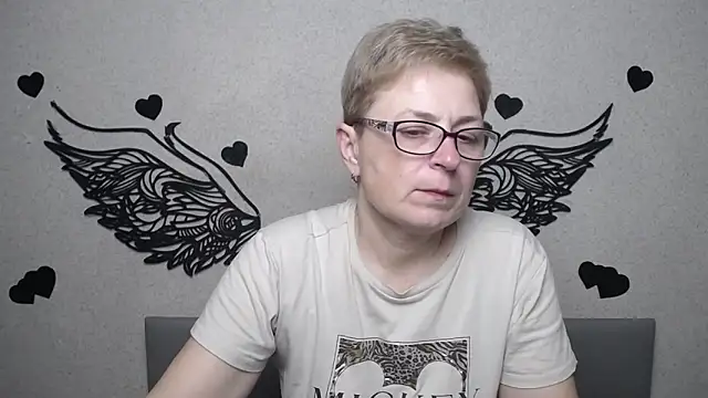 EmiliaGree online show from 05-30-26, 05:07