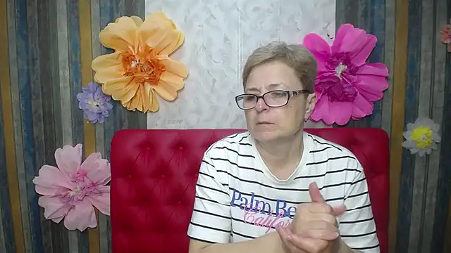 EmiliaGree online show from 05-28-26, 05:08