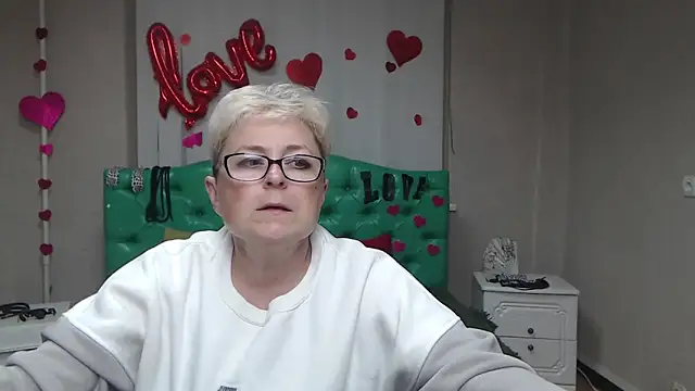 EmiliaGree online show from 10-03-25, 05:03