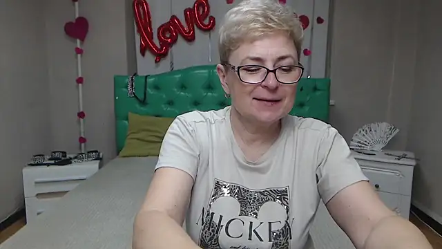 EmiliaGree online show from 04-02-26, 05:08