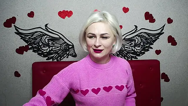 Snapshot of OliviaHorst chatting on 02-19-25, 06:22 OliviaHorst online show from 02-19-25, 06:22