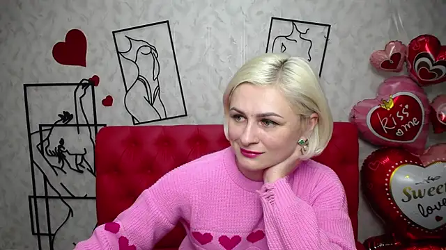 Snapshot of OliviaHorst chatting on 02-27-25, 01:17 OliviaHorst online show from 02-27-25, 01:17