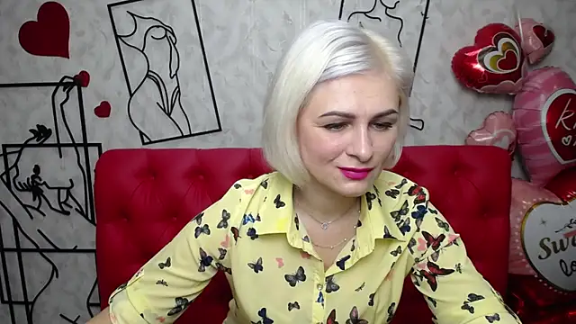 Snapshot of OliviaHorst chatting on 03-15-25, 06:14 OliviaHorst online show from 03-15-25, 06:14