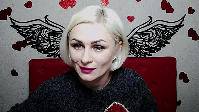 Snapshot of OliviaHorst chatting on 02-26-25, 10:05 OliviaHorst online show from 02-26-25, 10:05