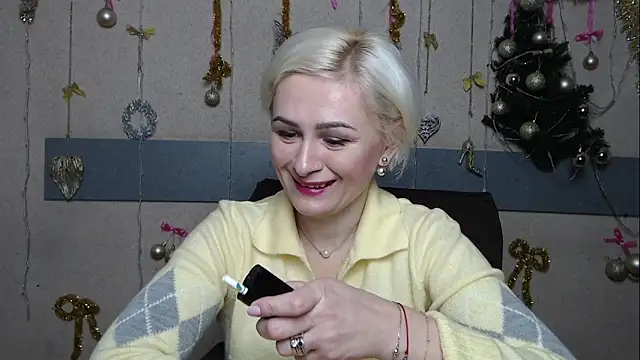 OliviaHorst online show from 12-20-25, 06:33