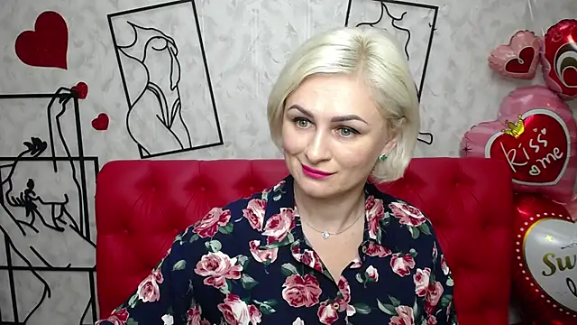 Snapshot of OliviaHorst chatting on 03-06-25, 09:14 OliviaHorst online show from 03-06-25, 09:14