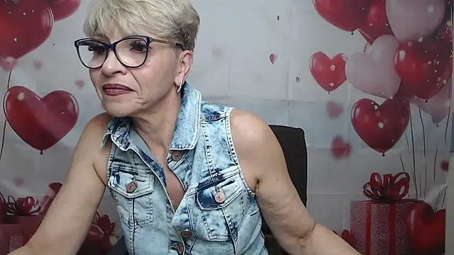 EllaBonito online show from 05-25-26, 05:40